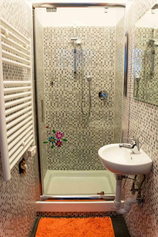 Otto Rosso Appartement